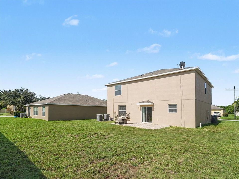 For Sale: $325,000 (4 beds, 2 baths, 2577 Square Feet)