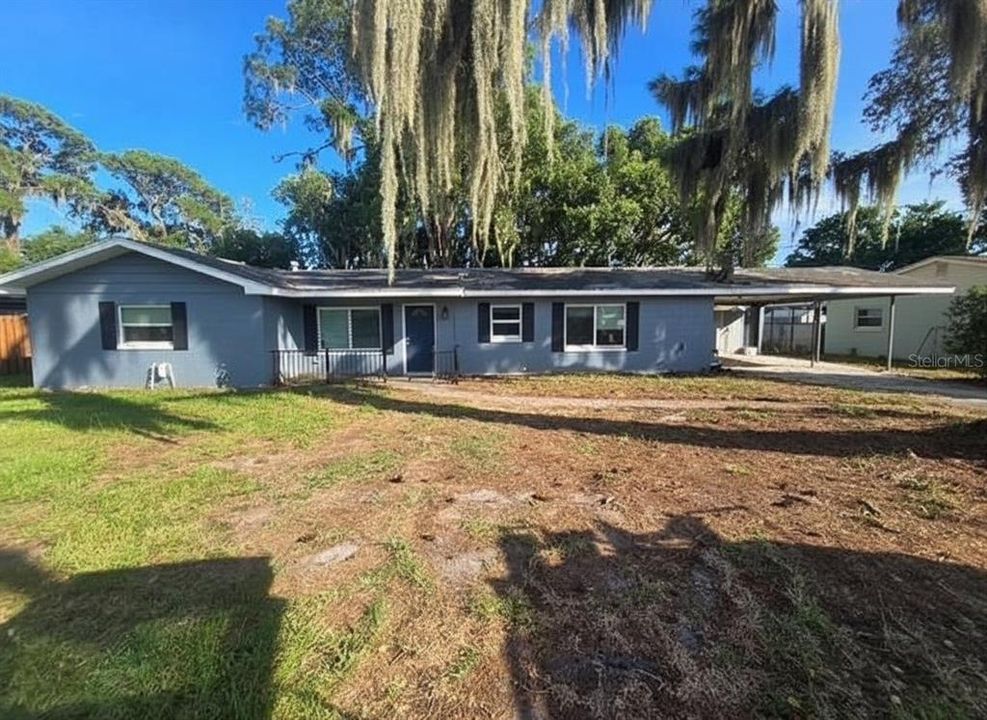 En Venta: $300,000 (2 camas, 2 baños, 1663 Pies cuadrados)