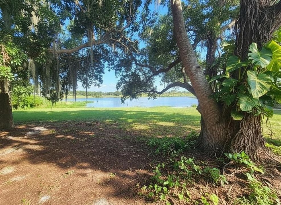 En Venta: $300,000 (2 camas, 2 baños, 1663 Pies cuadrados)