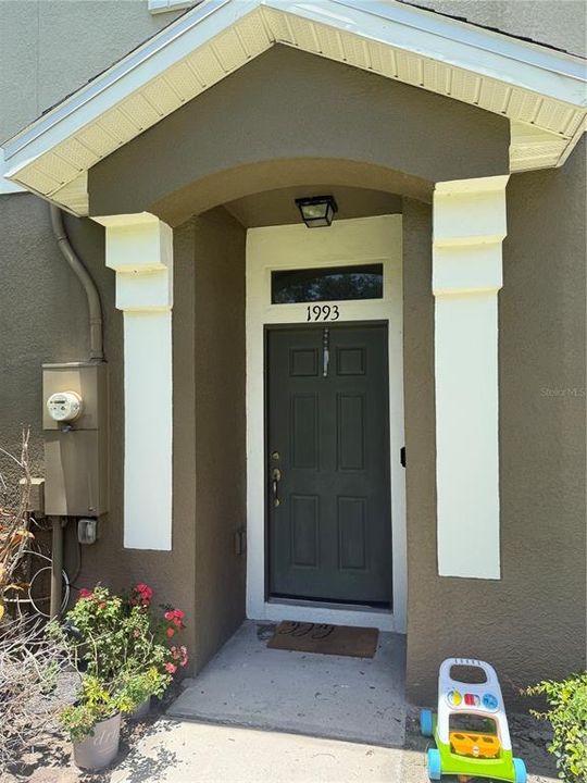 For Sale: $264,900 (3 beds, 2 baths, 1716 Square Feet)