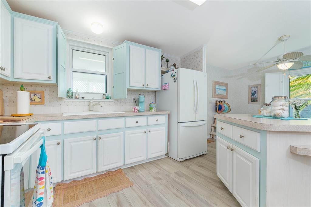 En Venta: $150,000 (2 camas, 2 baños, 864 Pies cuadrados)
