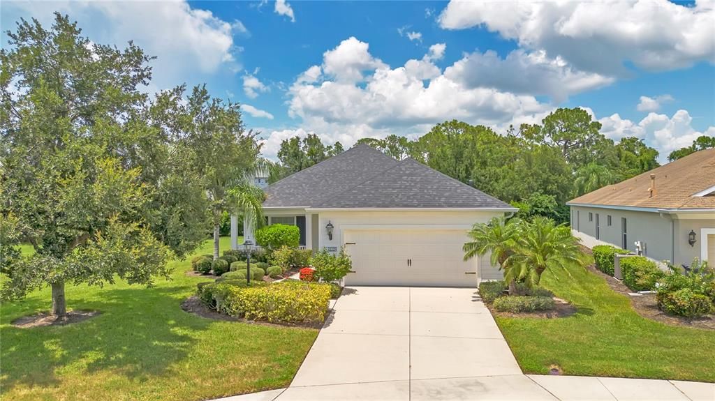 For Sale: $465,000 (3 beds, 2 baths, 1932 Square Feet)