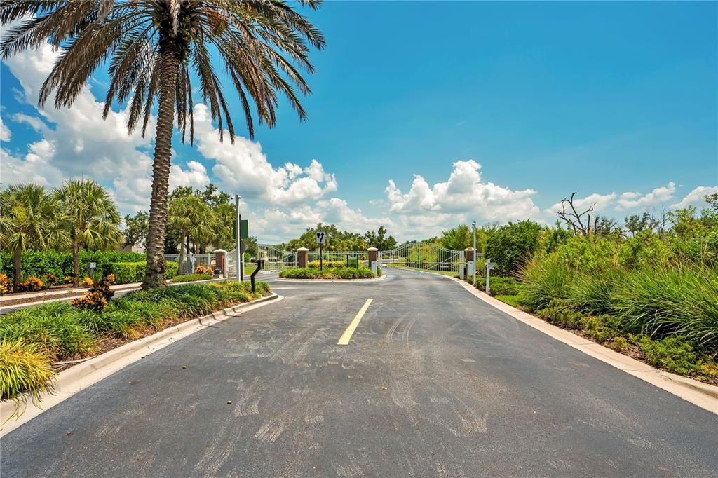 For Sale: $465,000 (3 beds, 2 baths, 1932 Square Feet)