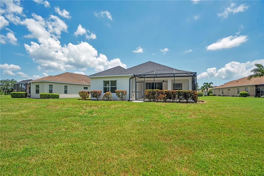 For Sale: $465,000 (3 beds, 2 baths, 1932 Square Feet)