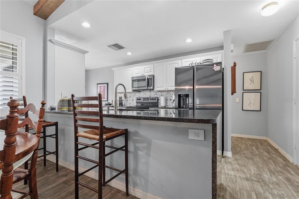 En Venta: $260,000 (2 camas, 2 baños, 1340 Pies cuadrados)
