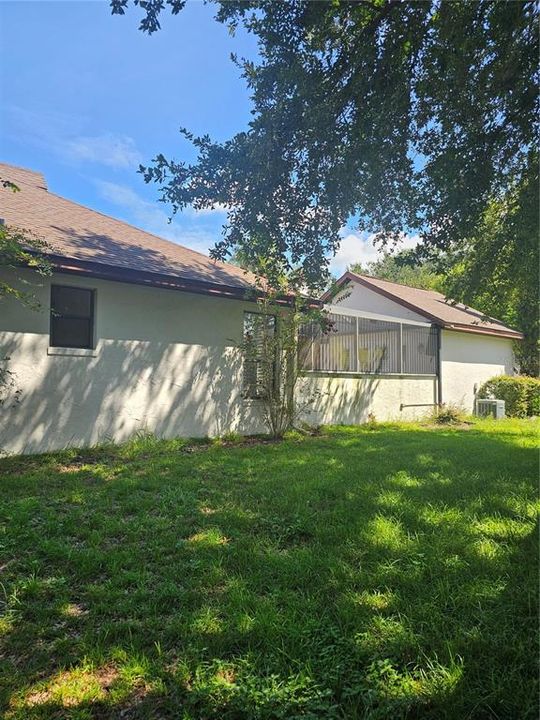 For Sale: $400,000 (3 beds, 3 baths, 2801 Square Feet)