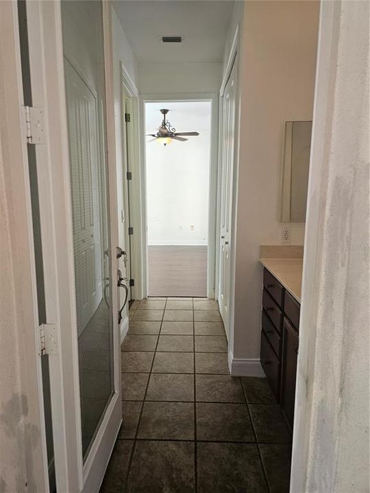 For Sale: $400,000 (3 beds, 3 baths, 2801 Square Feet)