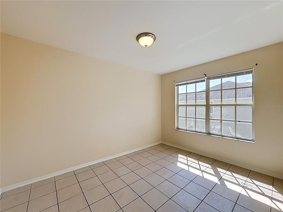 For Sale: $175,000 (3 beds, 2 baths, 1251 Square Feet)