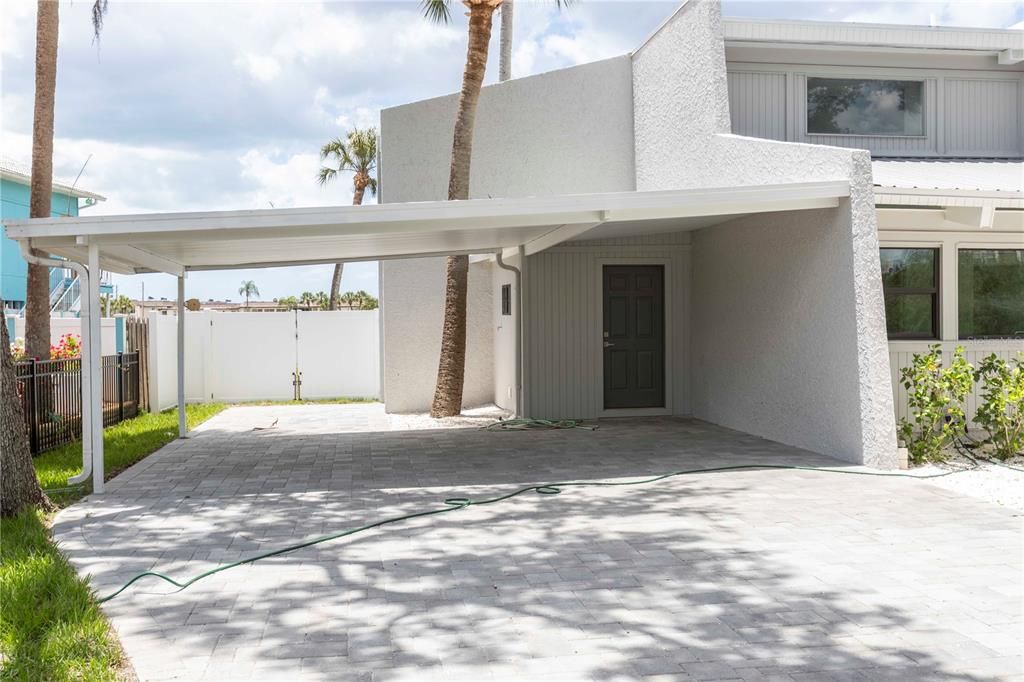 En Venta: $1,200,000 (5 camas, 3 baños, 2431 Pies cuadrados)