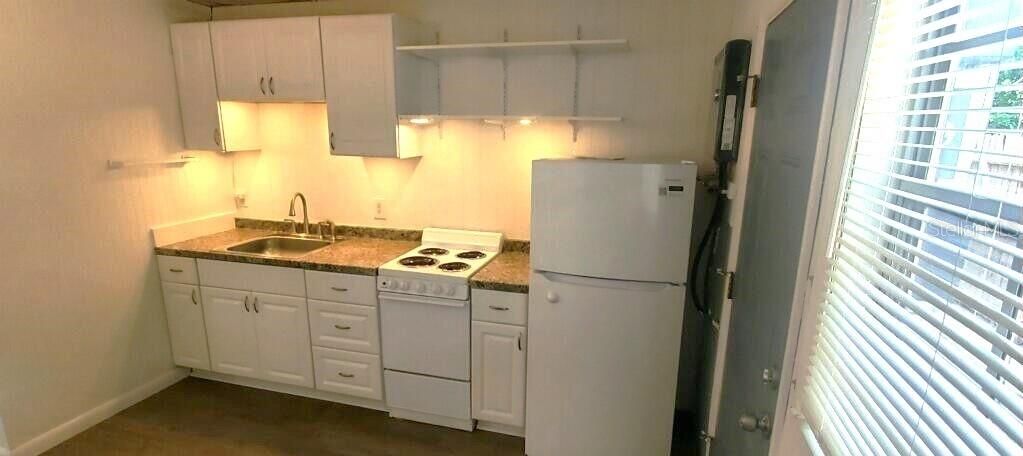 For Rent: $1,075 (0 beds, 1 baths, 285 Square Feet)