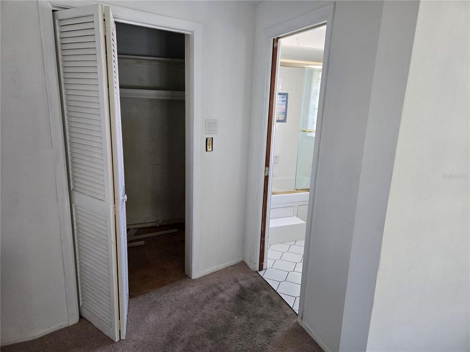 En Venta: $480,000 (4 camas, 3 baños, 1924 Pies cuadrados)