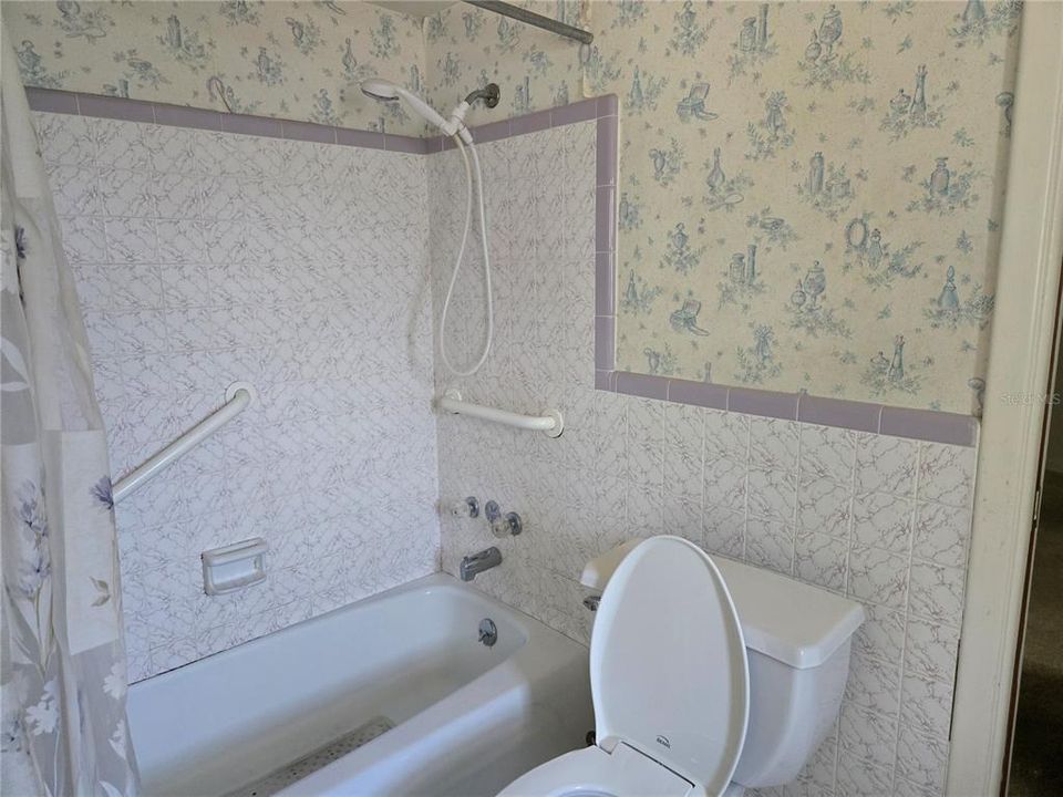 En Venta: $480,000 (4 camas, 3 baños, 1924 Pies cuadrados)