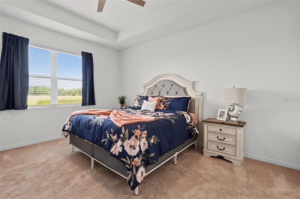 For Sale: $315,000 (3 beds, 2 baths, 1557 Square Feet)
