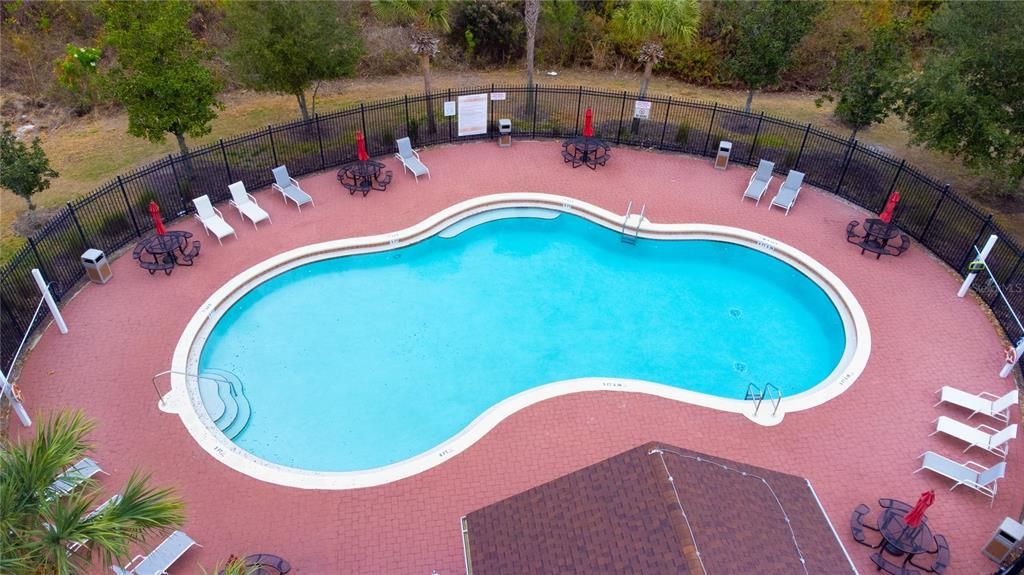 For Rent: $3,100 (3 beds, 2 baths, 2560 Square Feet)