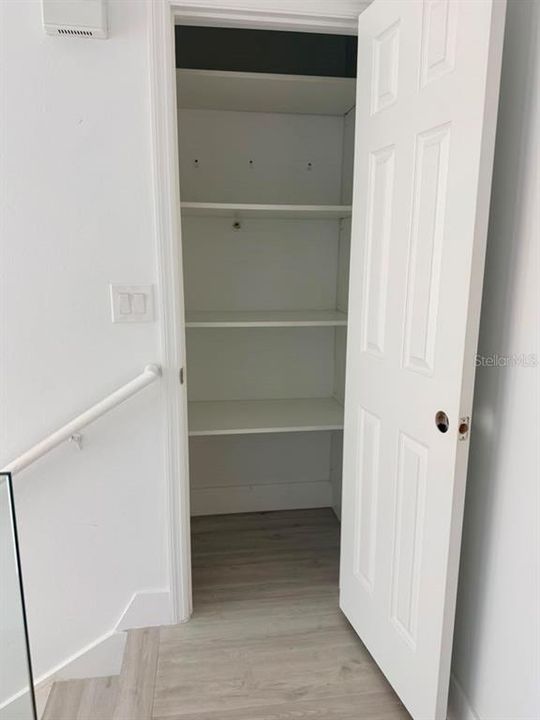 For Sale: $269,000 (3 beds, 2 baths, 1634 Square Feet)