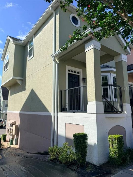 For Sale: $269,000 (3 beds, 2 baths, 1634 Square Feet)