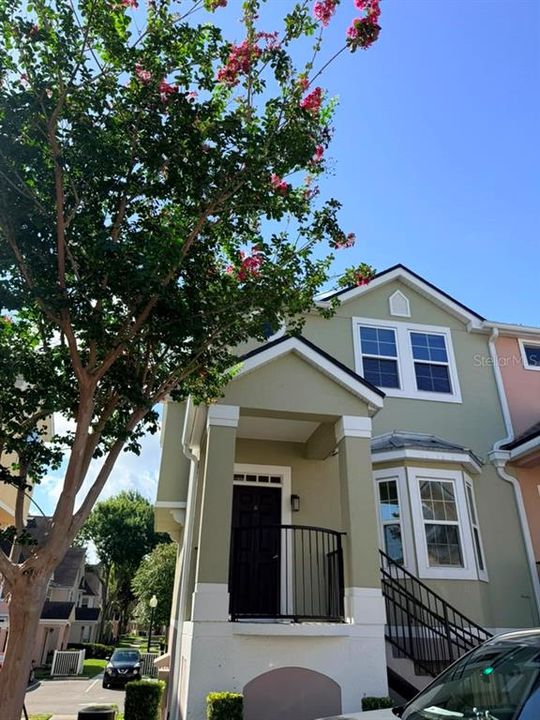 For Sale: $269,000 (3 beds, 2 baths, 1634 Square Feet)