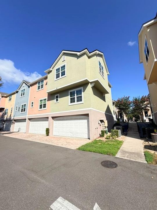 For Sale: $269,000 (3 beds, 2 baths, 1634 Square Feet)