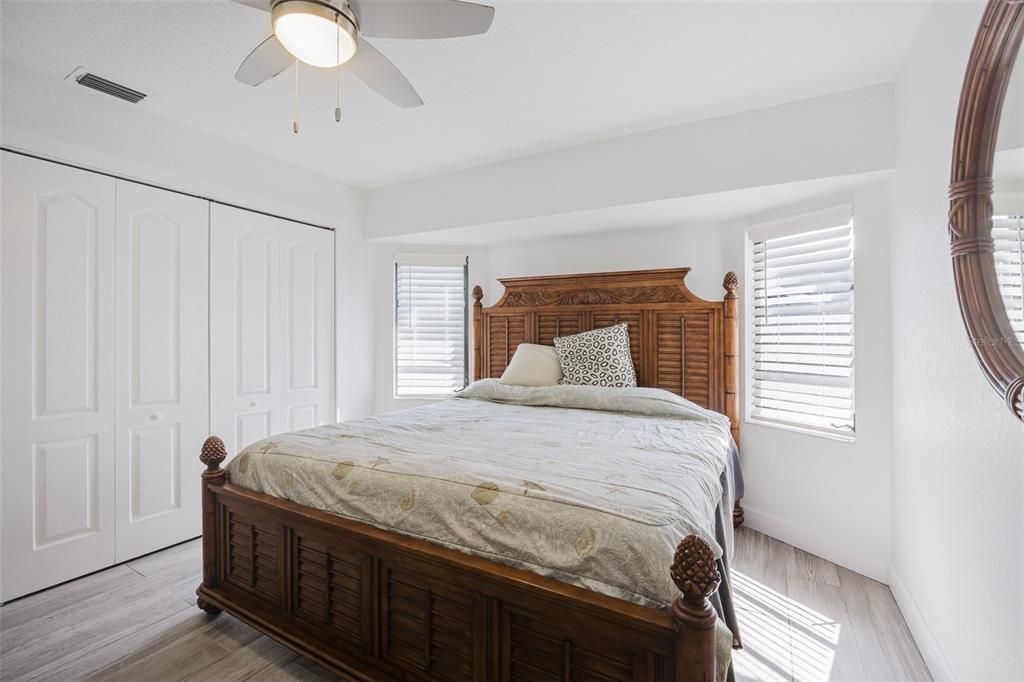 For Sale: $625,000 (3 beds, 2 baths, 2104 Square Feet)