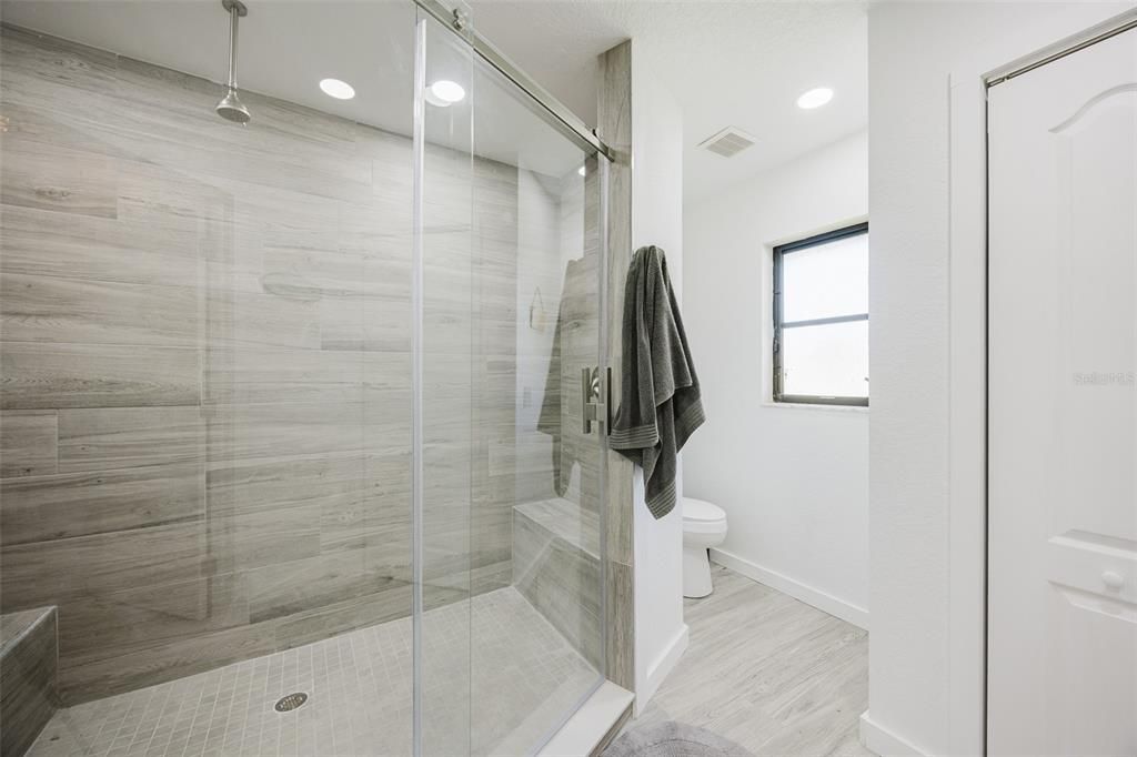 For Sale: $625,000 (3 beds, 2 baths, 2104 Square Feet)