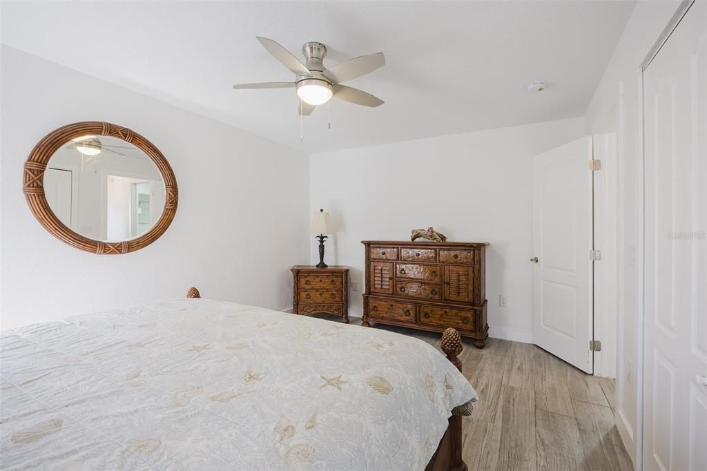 For Sale: $625,000 (3 beds, 2 baths, 2104 Square Feet)