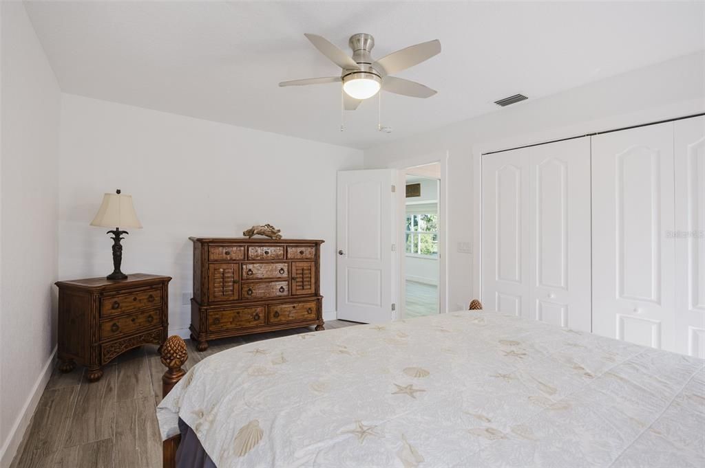 For Sale: $625,000 (3 beds, 2 baths, 2104 Square Feet)