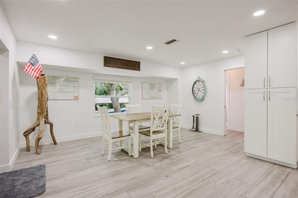 For Sale: $625,000 (3 beds, 2 baths, 2104 Square Feet)