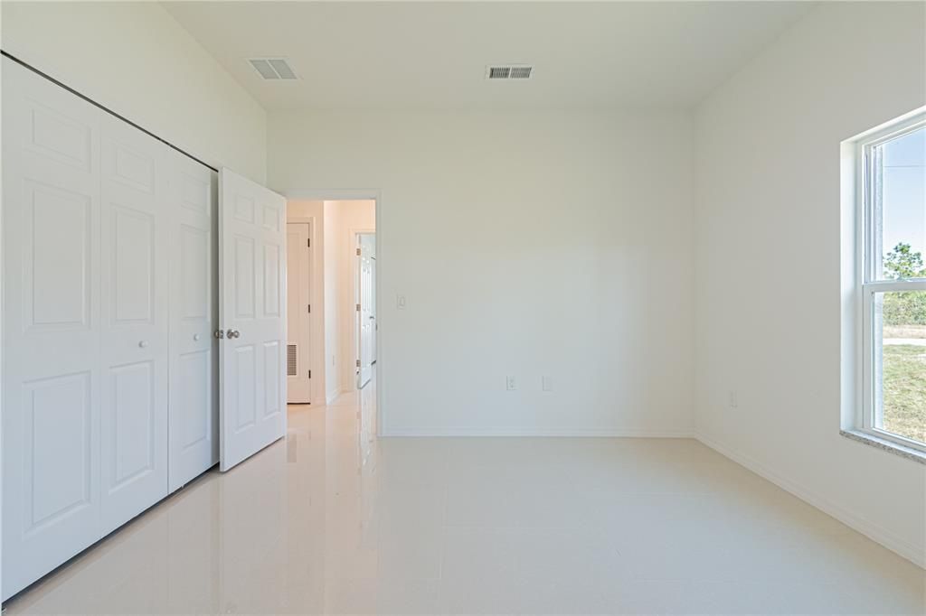 На продажу: $249,900 (2 спален, 2 ванн, 968 Квадратных фут)