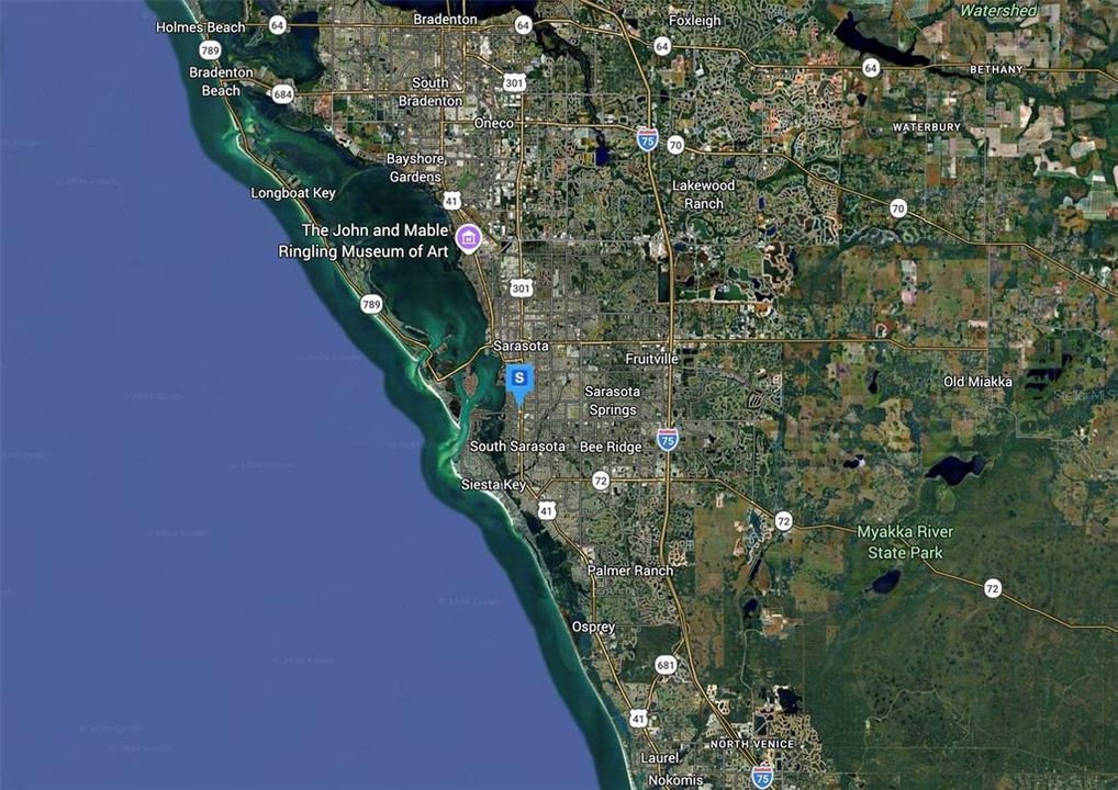 For Sale: $749,999 (0.19 acres)