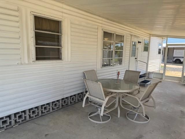 For Sale: $137,900 (2 beds, 1 baths, 624 Square Feet)