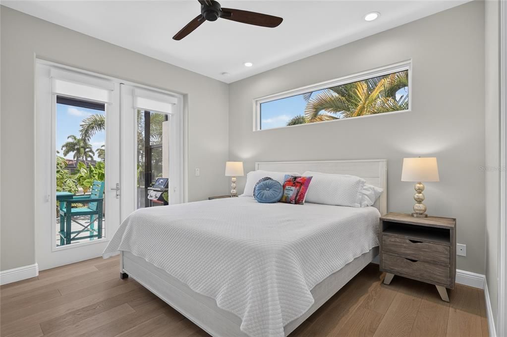 For Sale: $1,300,000 (3 beds, 2 baths, 2111 Square Feet)