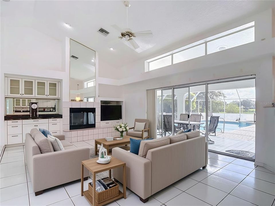 For Sale: $464,500 (4 beds, 3 baths, 2709 Square Feet)