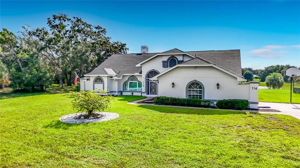 For Sale: $464,500 (4 beds, 3 baths, 2709 Square Feet)