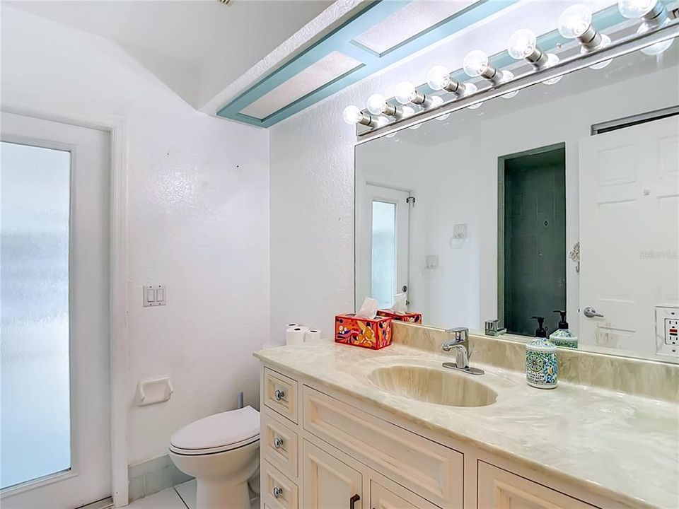 For Sale: $464,500 (4 beds, 3 baths, 2709 Square Feet)