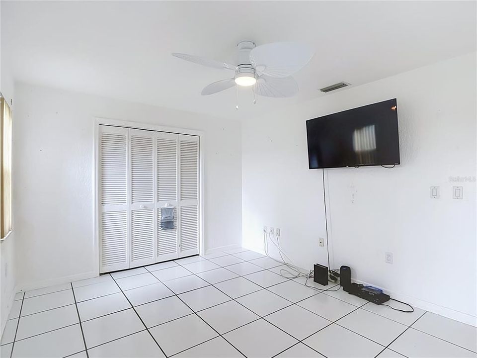 For Sale: $464,500 (4 beds, 3 baths, 2709 Square Feet)