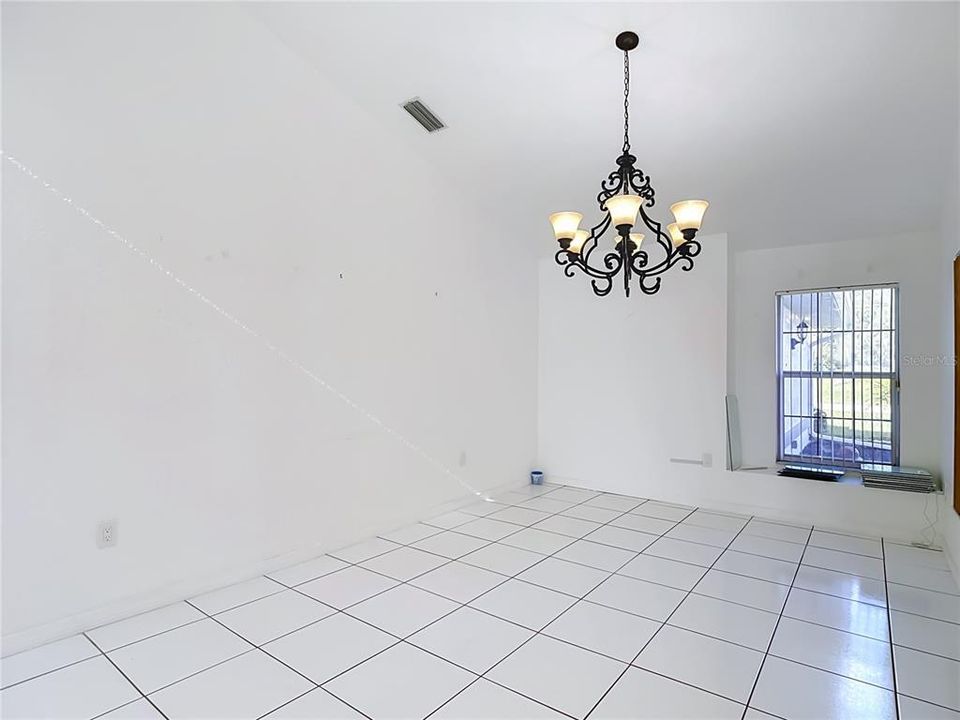 For Sale: $464,500 (4 beds, 3 baths, 2709 Square Feet)