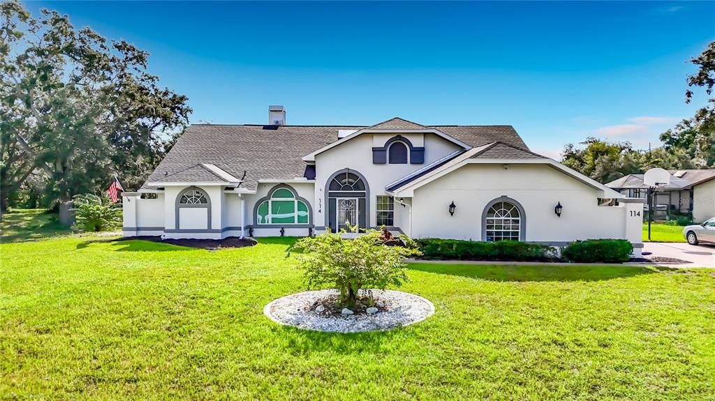 For Sale: $464,500 (4 beds, 3 baths, 2709 Square Feet)
