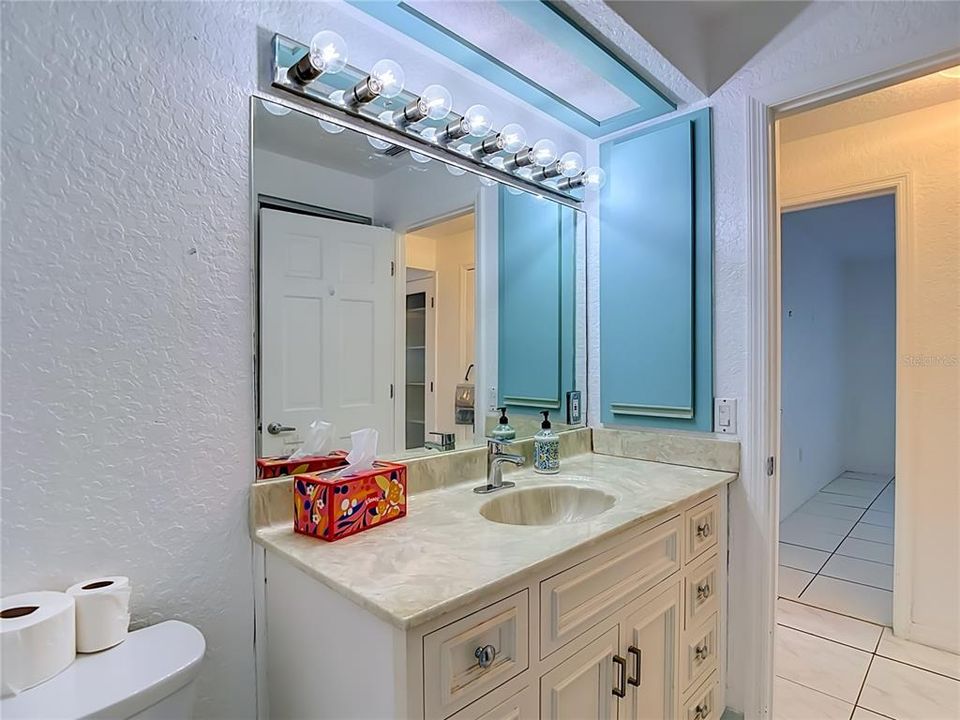 For Sale: $464,500 (4 beds, 3 baths, 2709 Square Feet)