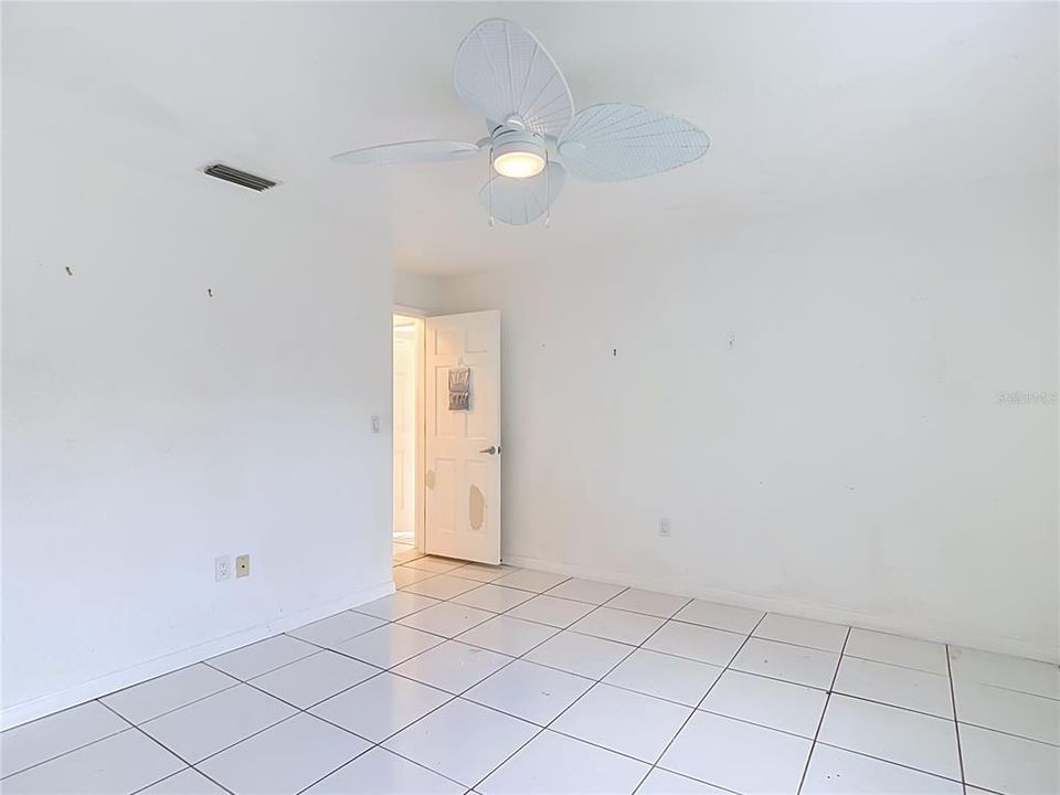For Sale: $464,500 (4 beds, 3 baths, 2709 Square Feet)