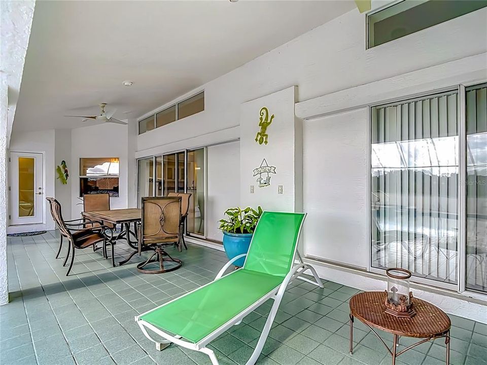 For Sale: $464,500 (4 beds, 3 baths, 2709 Square Feet)