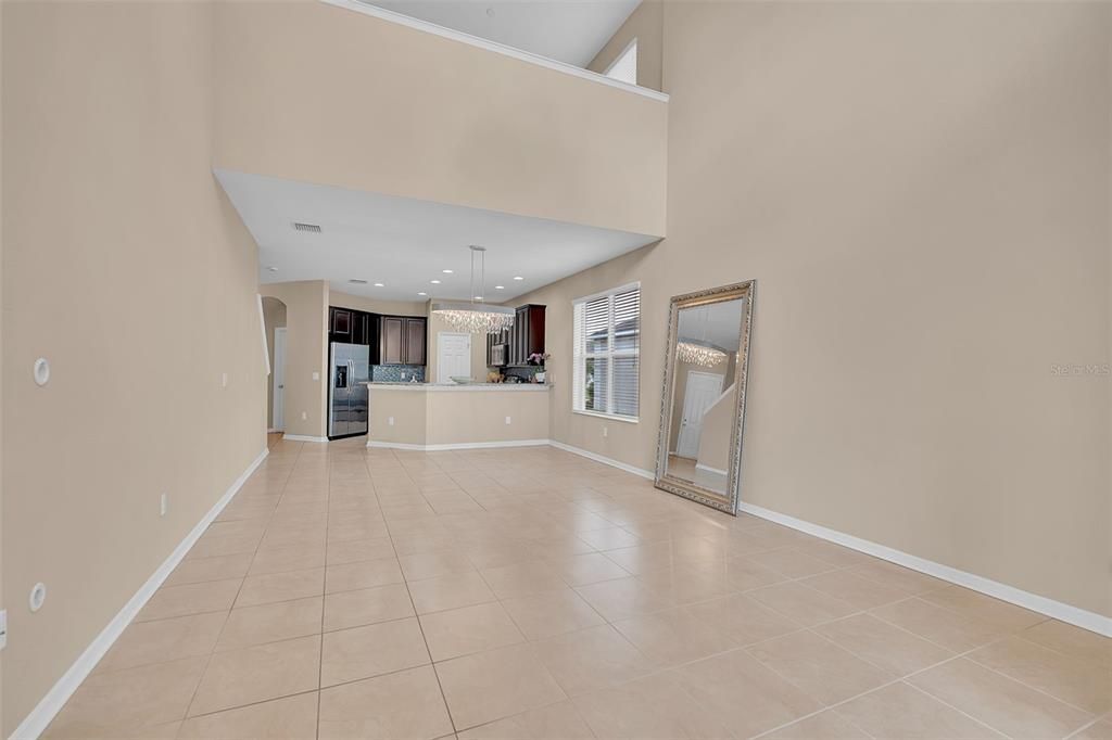 For Sale: $349,000 (3 beds, 3 baths, 2065 Square Feet)