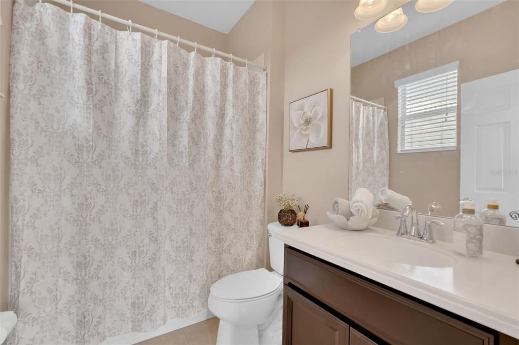 For Sale: $349,000 (3 beds, 3 baths, 2065 Square Feet)