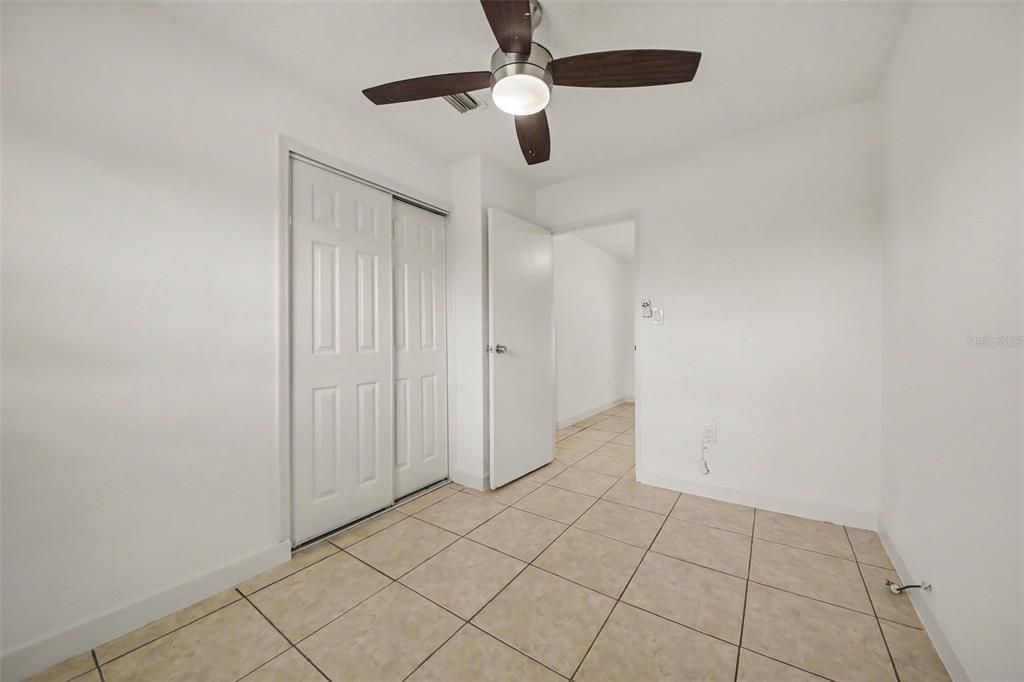 For Sale: $255,000 (3 beds, 1 baths, 960 Square Feet)