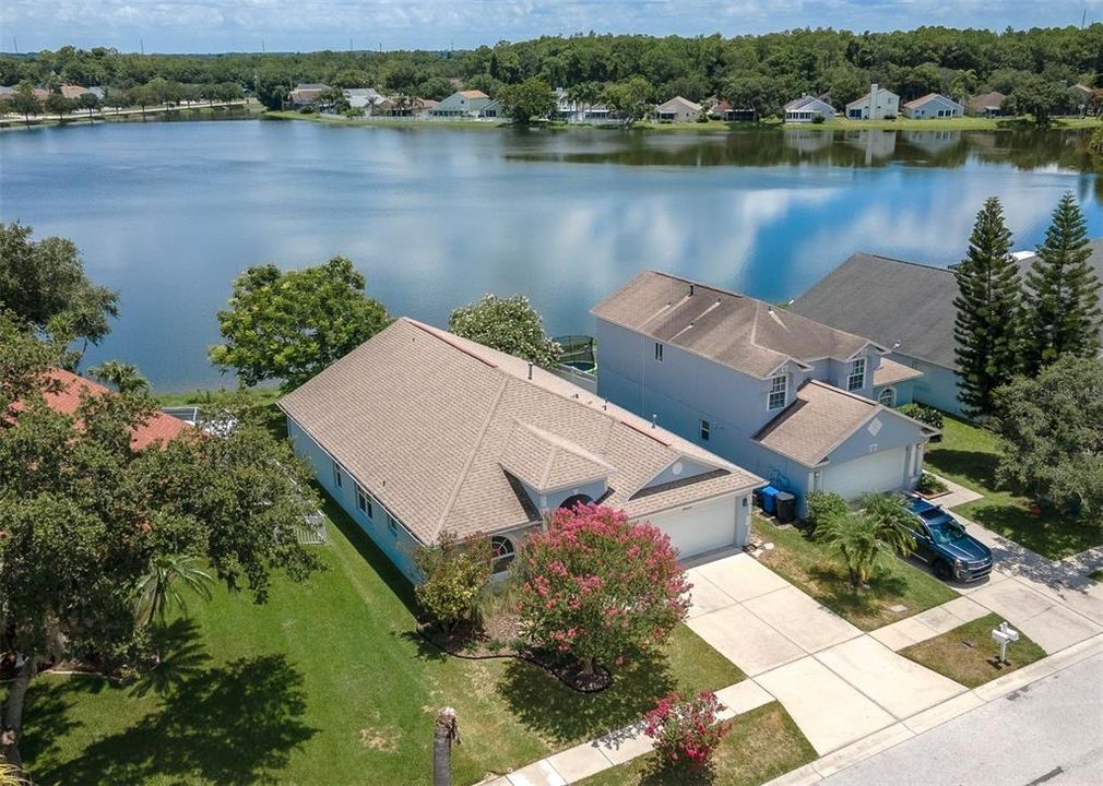 For Rent: $2,850 (3 beds, 2 baths, 1620 Square Feet)