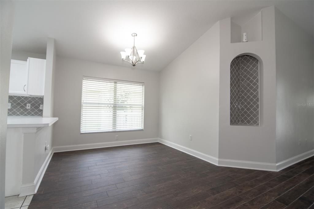 For Rent: $2,850 (3 beds, 2 baths, 1620 Square Feet)
