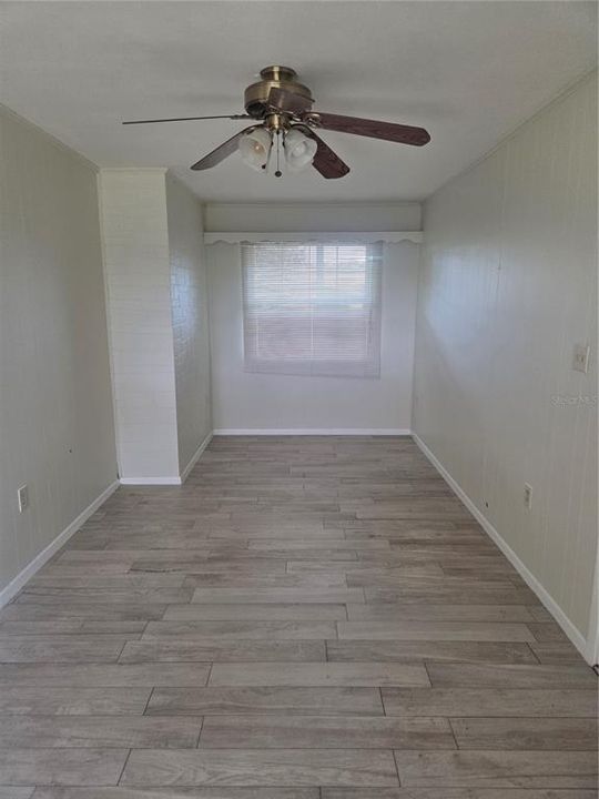 For Sale: $274,999 (3 beds, 1 baths, 1432 Square Feet)