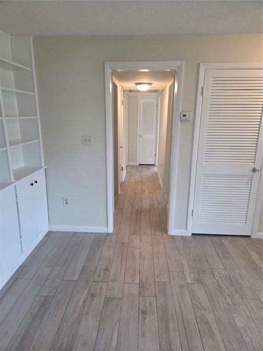 For Sale: $274,999 (3 beds, 1 baths, 1432 Square Feet)