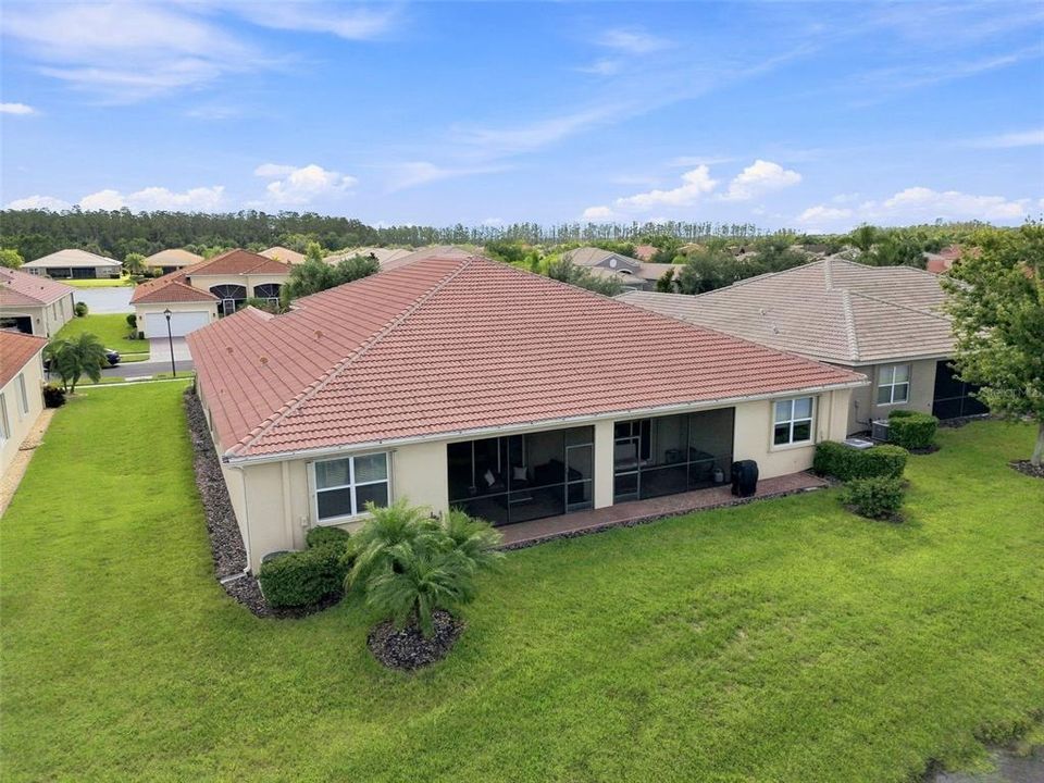 For Sale: $322,500 (2 beds, 2 baths, 1756 Square Feet)