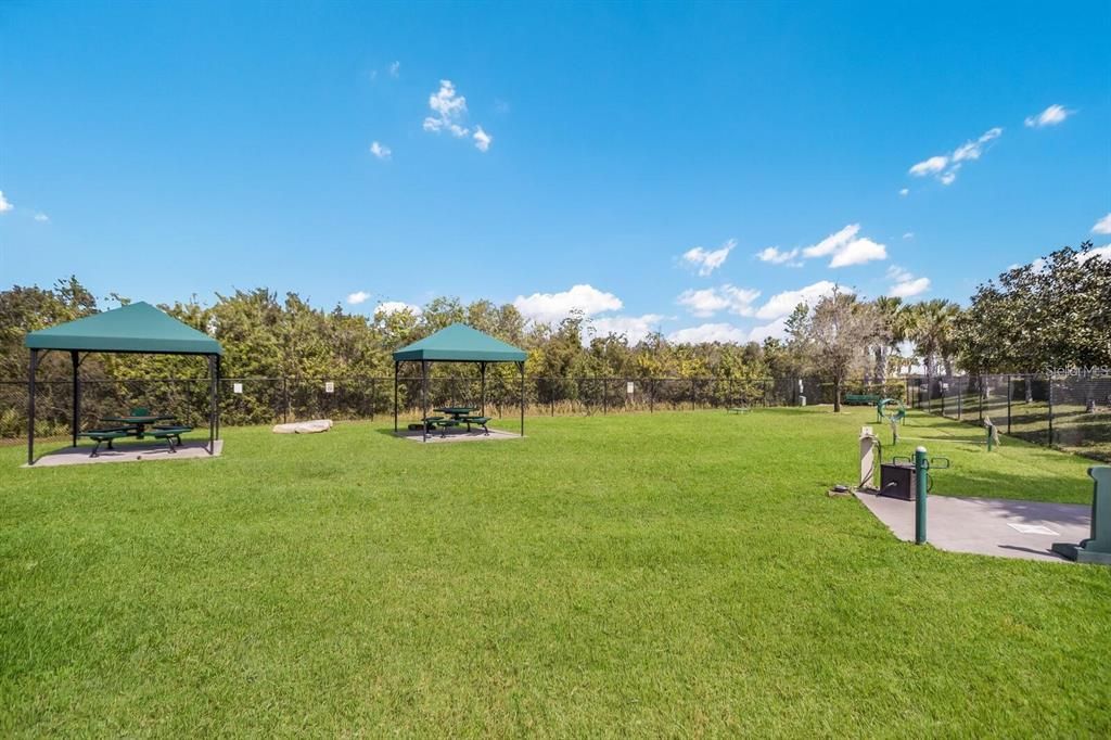 For Sale: $322,500 (2 beds, 2 baths, 1756 Square Feet)
