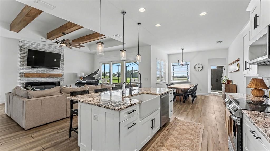 На продажу: $810,000 (4 спален, 3 ванн, 2559 Квадратных фут)